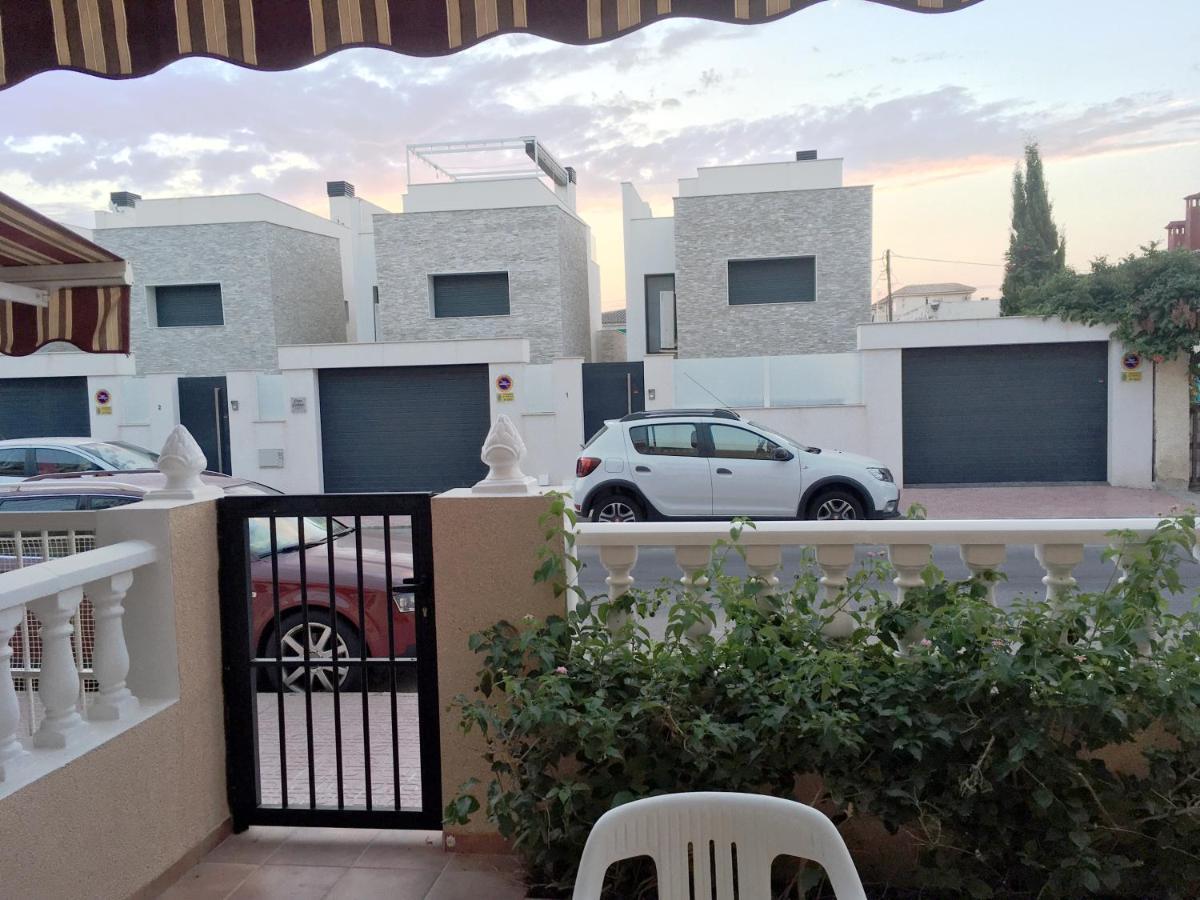 Apartmento Hana Con Terraza - Despues De La Renovacion General La Mata  Exterior photo