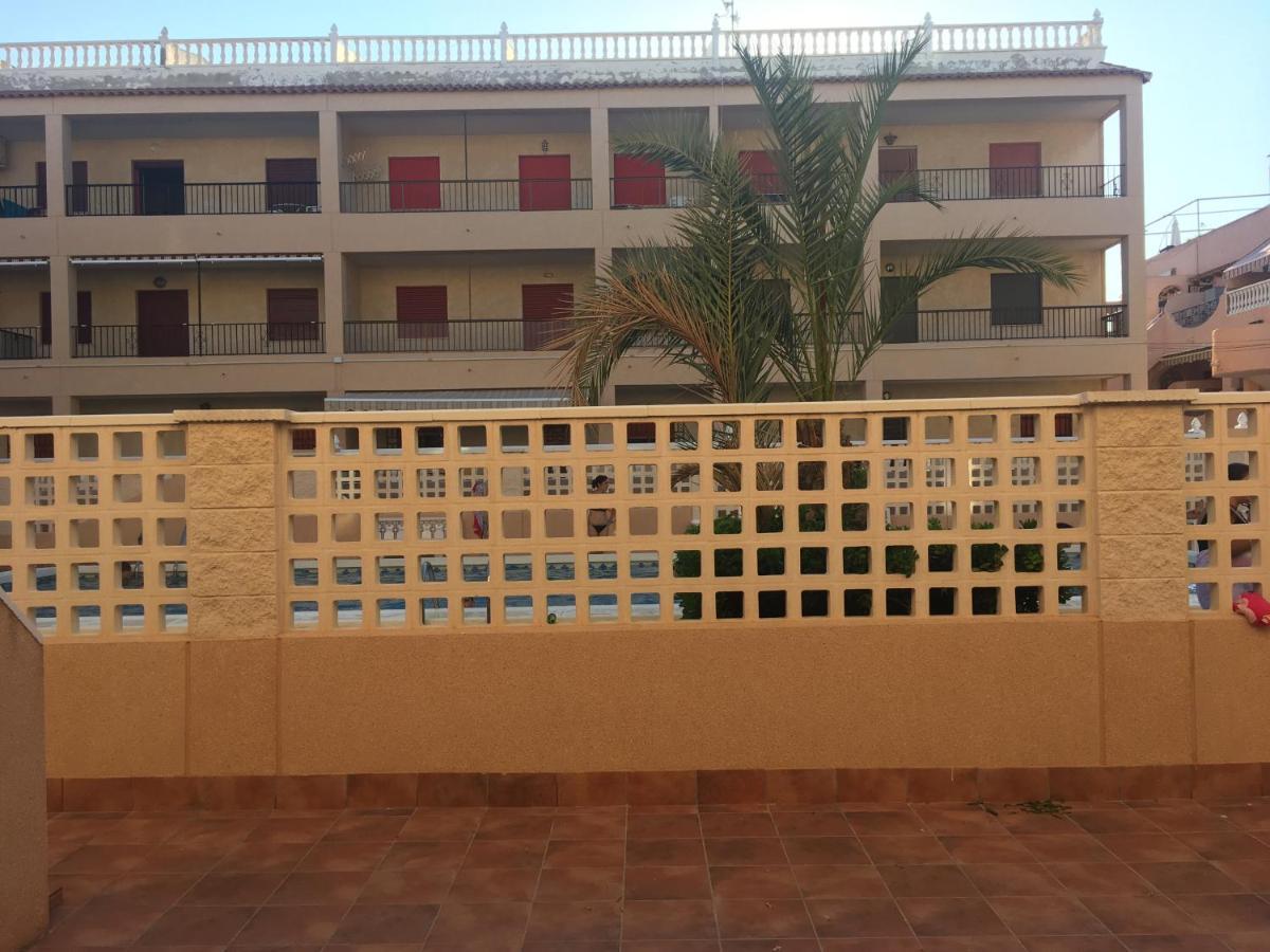 Apartmento Hana Con Terraza - Despues De La Renovacion General La Mata  Exterior photo